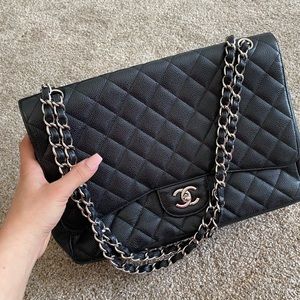 Black Chanel Caviar 🖤🤍